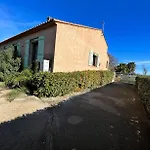 Villa Climatise Et Parking Privee