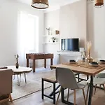 Magnifique T4 En Face La Gare Saint Charles - 3 Chambres - Clim Dans Le Salon