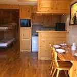 Studio 4 Pers Meribel Altiport, Pied Des Pistes, Proche Golf, Terrasse Sud - Fr-1-411-936