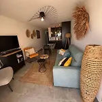 Bel Appartement Pieds Dans L'Eau