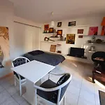 Sympathique Studio