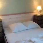Maison-2Chambres-2Parkingsprives Dans Jardin Clos