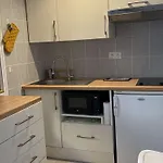 Studio Confort En Face Des Thermes - Loggia, Clim, Parking - Balaruc-Les-Bains - Fr-1-553-243