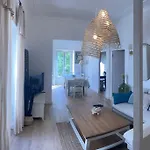 Nice Design Flat On The Old Port-Marseille