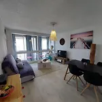 Appartement Avec Wifi, Climatisation Et Parking - 400M De La Plage - Fr-1-776-15