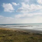 Les Joncs, T2 Lumiere Et Mer