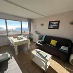 T2 A Valras-Plage, 4 Pers, A 30M De La Plage, Parking Prive, Cuisine Equipee - Fr-1-701-74