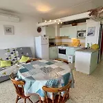 Appt 2 Pieces 4 Pers Climatise Avec Balcon, Parking Et Animaux Admis A 150M De La Plage - Fr-1-229C-46