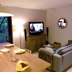 Beautiful 3 Rooms With Terrace Near The Ocean