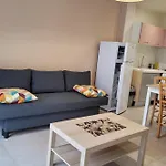 Apartment With Garden - Sea View