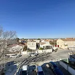 F2 Cabine Renove Sur Plage Avec Parking A Carnon - Fr-1-715-78