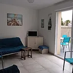 Grand Studio Lumineux Pres De La Mer