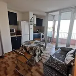 012 Residence De La Tortue A239
