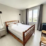 Appartement Spacieux Pres De La Plage Et Commerces, 4 Couchages - Fr-1-361-433