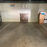 Superbe Appart Avec Jardin A 2 Min De L'Aeroport-4 Pers