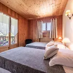 Apartment Le Tetras - Moz100 By Interhome