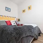 Appartement Confortable Pour 4 A Saint-Lary Village, Proche Thermes Et Telecabine - Fr-1-296-356