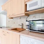 Appartement T2 En Rez-De-Jardin Avec Terrasse, Front De Mer, Parking Prive - Narbonne-Plage - Fr-1-409-62
