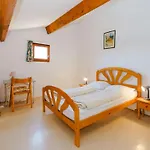 Villa 2 Pieces Avec Mezzanine, Terrasse Et Acces Piscine A Gruissan - 5 Couchages - Fr-1-409-9