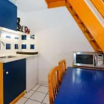 Villa 2 Pieces Avec Mezzanine, Terrasse Et Acces Piscine A Gruissan - 5 Couchages - Fr-1-409-9