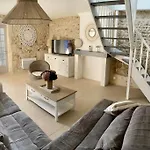Agreable Maison De Ville En Bord De Mer