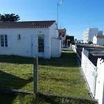 Maison Pres De La Plage Avec Jardin Et Velos, Animaux Bienvenus, Equipee Pour 4 Personnes - Fr-1-540-282