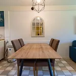 Beautiful Flat For 6 With Swimming Pool Tennis Court And Parking
