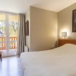 Beautiful Flat With Swimming Pool Tennis Court And Free Parking 117