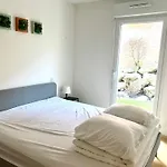 Villa Louise - Appartement Spacieux Proche Digue Avec Jardin