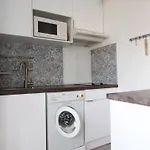 Studio Renove Avec Gout, Proche Thermes. Parking. Classe 2 Etoiles - Fr-1-553-110
