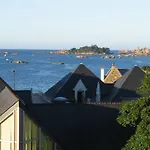 Superbe Duplex Au Centre De Tregastel Avec Wifi Et Garage Prive - Fr-1-368-52