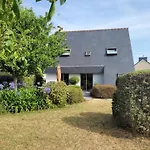 Langlazic - Maison 3 Chambres Avec Jardin