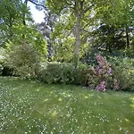 761 - Maison Individuelle, Dans Une Residence Privee Avec Piscine, Disposant D'Un Jardin Plein Sud Sans Vis-A-Vis