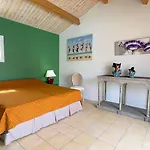 Magnifique Villa Avec Piscine Et Billard