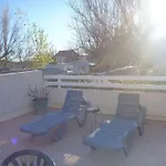 Duplex A 40M De La Plage Avec Garage, Grande Terrasse Et Animaux Acceptes - Fr-1-387-42