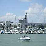 Royan - Appartement Vue Mer - Proximite Plage Et Parking Privatif