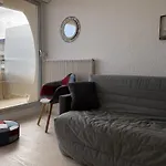 442 - T2 Dans Le Residence De Caroual, Disposant D'Une Jolie Vue Mer