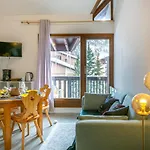 Charmant Studio A Val-D'Isere Avec Balcon Sud/Ouest, Proche Commodites, Navette Gratuite - Fr-1-694-289