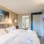 Joli 3 Pieces Renove En Centre-Ville De Morzine Avec Balcon Et Parking - Fr-1-754-21