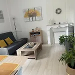 Charmant Appartement T2 Plein Centre Ville