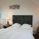 Maison De Vacances A Sarzeau, Entre Plages Et Golfe, Calme Et Bien Equipee - Fr-1-639-27