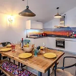 Appartement Neuf Avec Terrasse, Garage Et Sauna A Morzine - Fr-1-754-26
