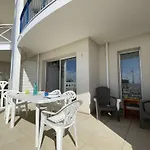 Appartement Avec Terrasse Apercu Mer, Piscine Et Parking, Chatelaillon-Plage - Fr-1-246-696