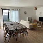 Maison 4 Chambres - 8/10 Personnes, Proche Mer