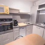 Chez Adeline - Confortable Appartement Avec Piscine Et Parking