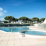 Chez Adeline - Confortable Appartement Avec Piscine Et Parking