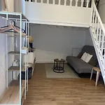 Studio Avec Exterieur