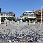 Super Appartement En Plein Coeur De Deauville