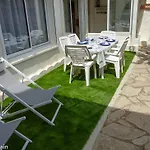 Sete La Corniche Villa Midalain A Cote Des Plages