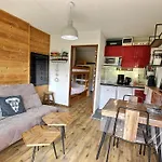 Studio Cosy Pour 4 Pers., Proche Pistes Et Commerces, Aime-La-Plagne - Fr-1-755-10